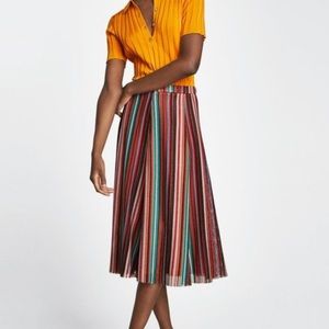 ✨LAST CHANCE before item removal✨ Zara woven rainbow knit midi skirt